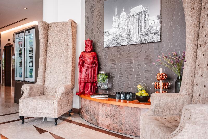 Leonardo Hotel Aachen - Lobi