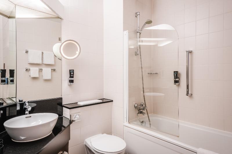 Leonardo Hotel Aachen - Oda
