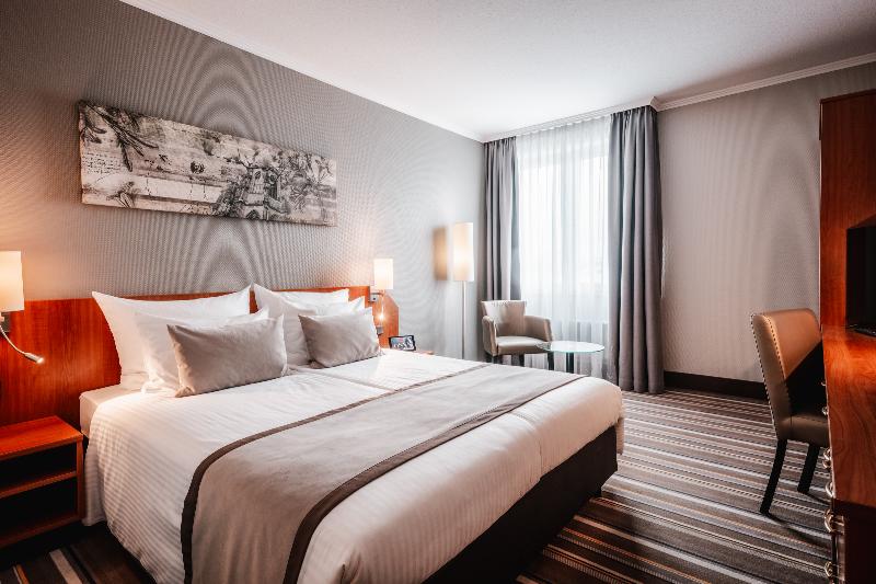 Leonardo Hotel Aachen - Oda