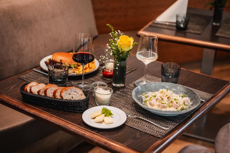 Leonardo Hotel Aachen - Restoran