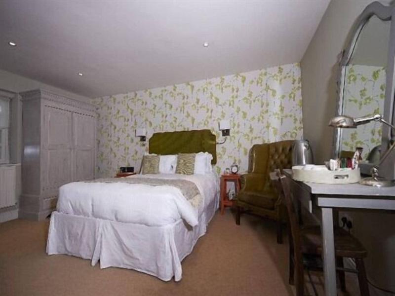 Greyhound Inn - Oda