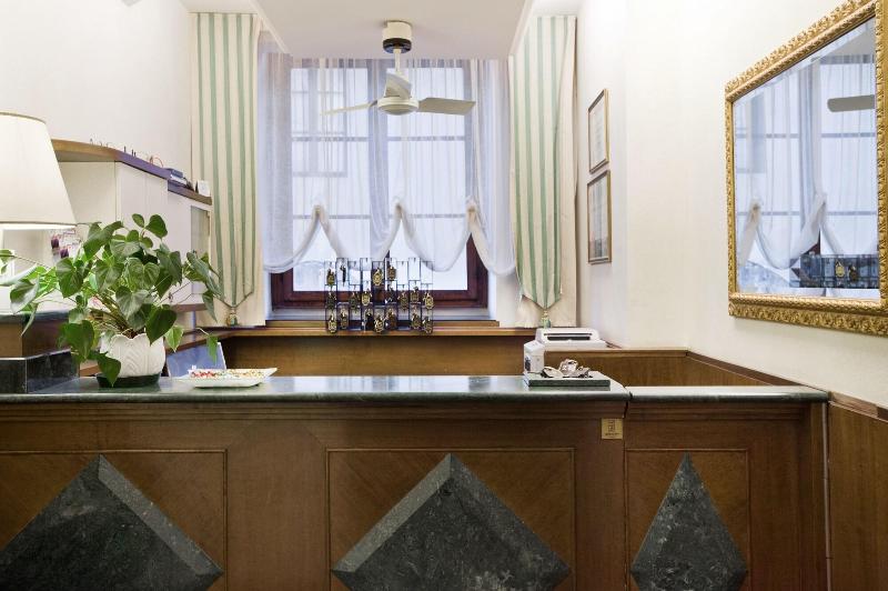 Hotel Alessandra - Lobi