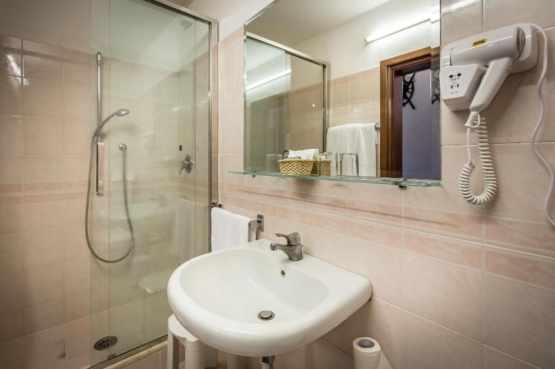 Hotel Alessandra - Oda