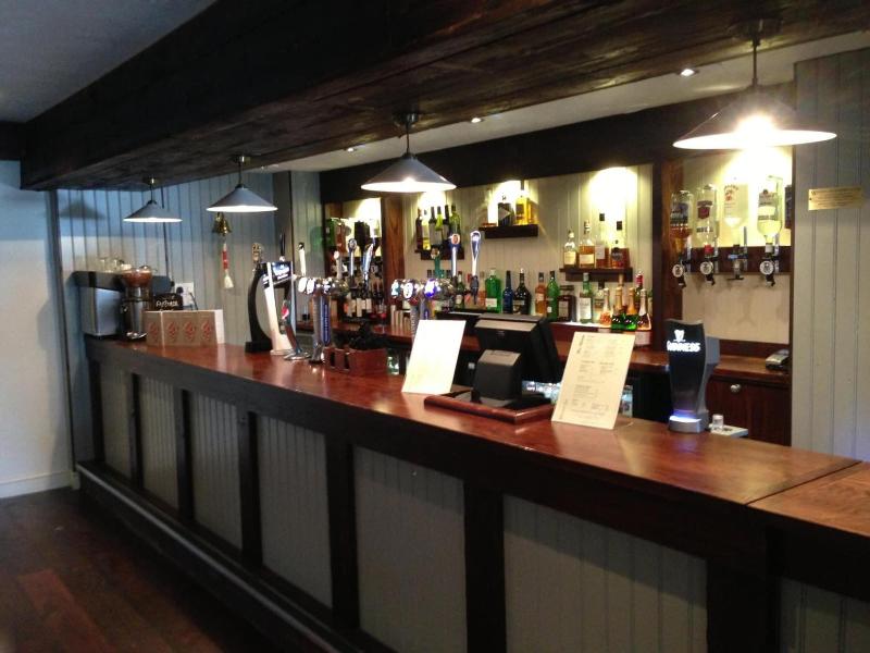 The Beverley Inn - Bar