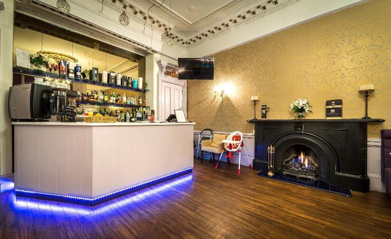 The Belhaven - Bar