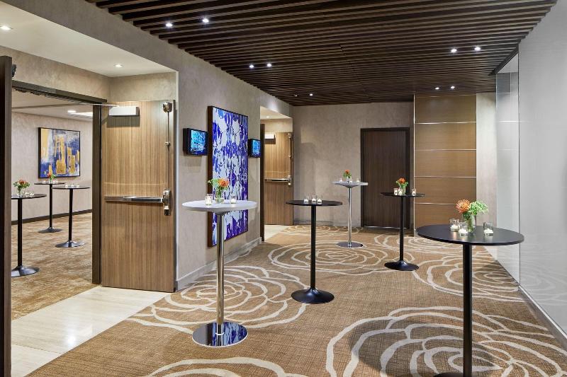 Courtyard By Marriott New York Manhattan/Midtown W - Toplantı