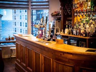 HQ Bar & Restaurant fotoÄŸrafÄ±