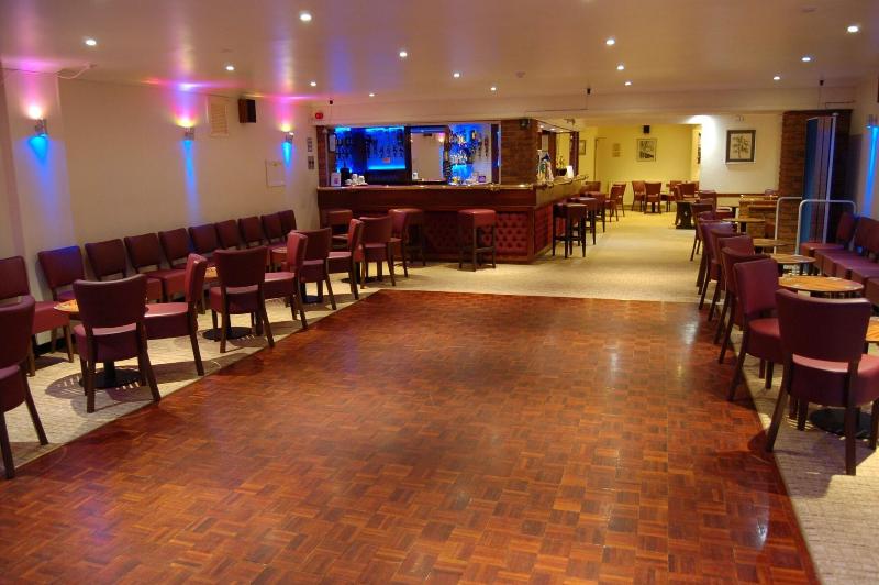 The Wight - Bar