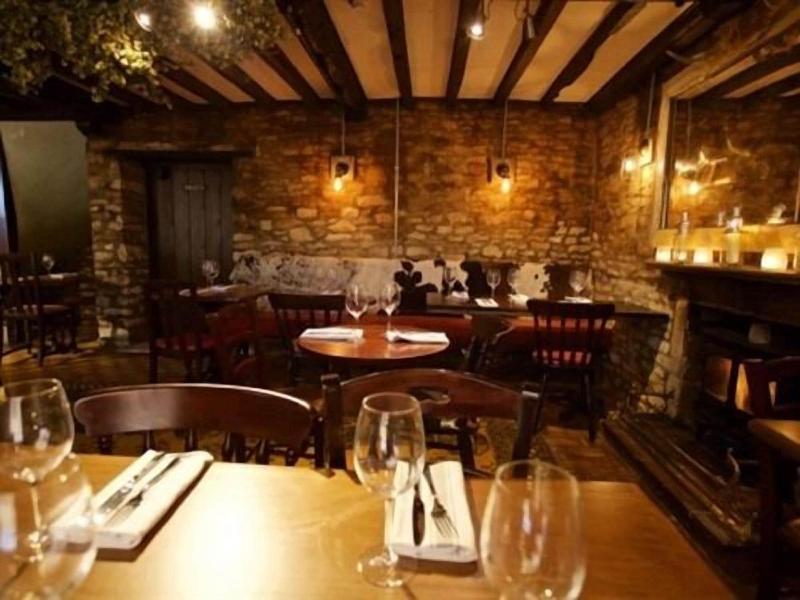 Woodstock Arms - Restoran