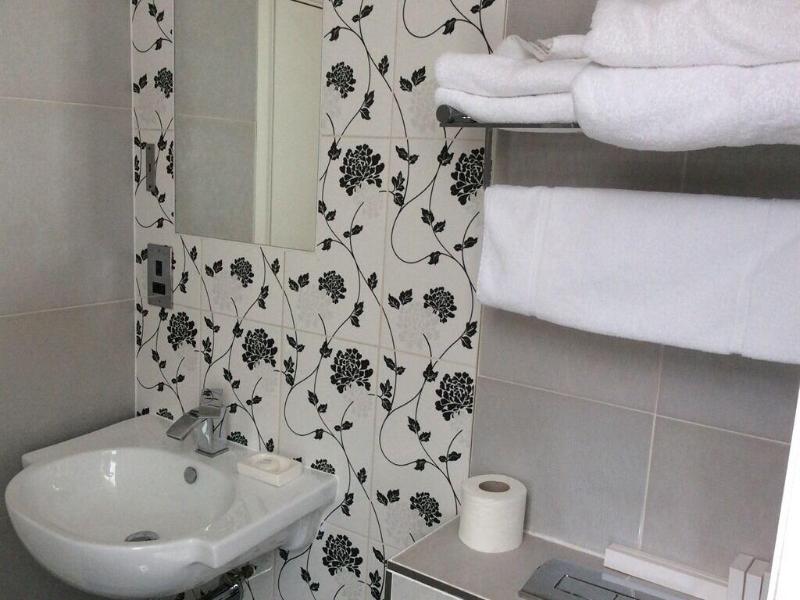 The Fitzrovia Belle Hotel - Oda