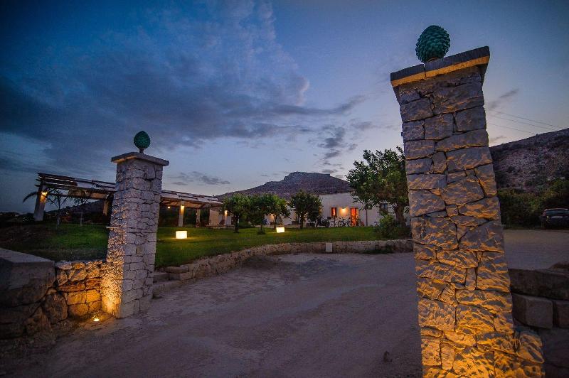 Agriturismo Alle Riserve Cavagrande - Genel