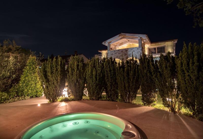Il Giardino Degli Angeli - Aktivite