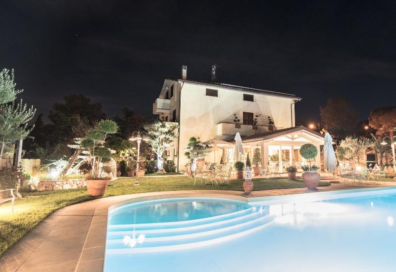 Il Giardino Degli Angeli - Aktivite