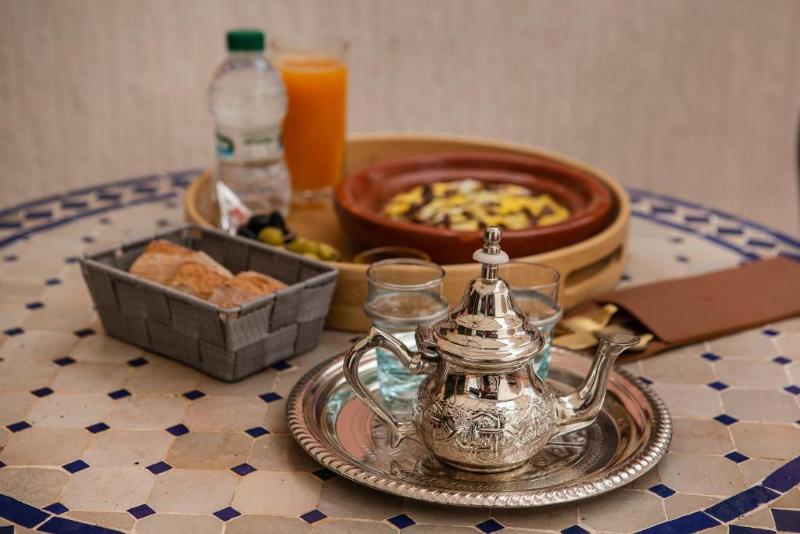 Riad Douirtna - Restoran