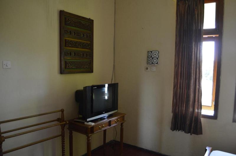 Sartika Hotel - Oda