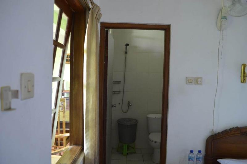 Sartika Hotel - Oda