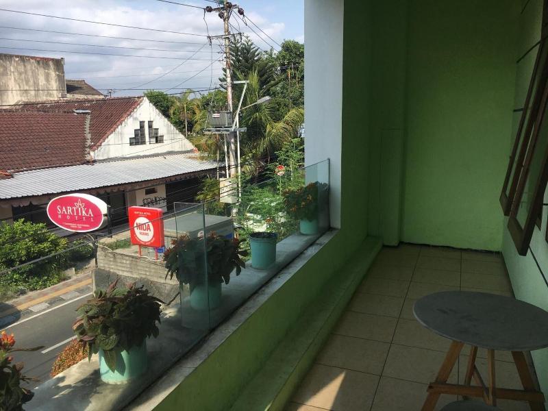 Sartika Hotel - Oda