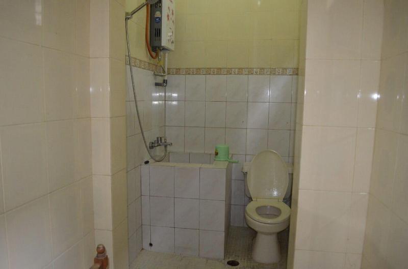 Prayogolama Guest House - Oda