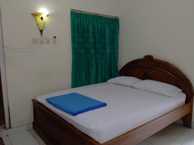 Prayogolama Guest House - Oda