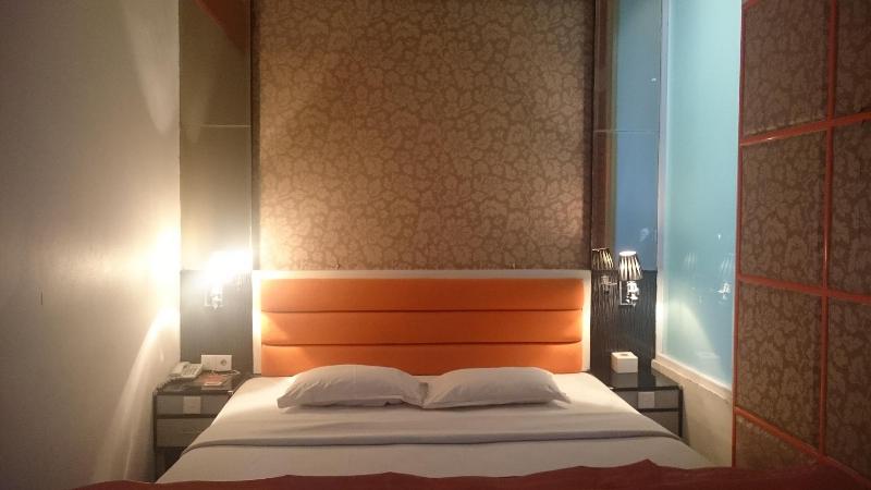 International Homestay Surabaya - Oda