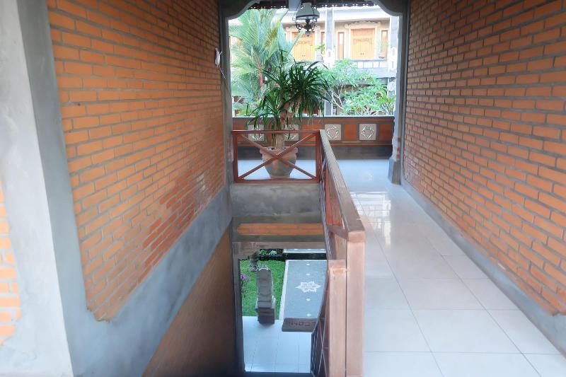 Ubud Sensasi Bungalows - Oda