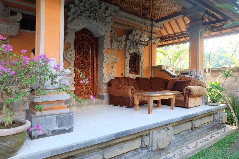 Ubud Sensasi Bungalows - Oda