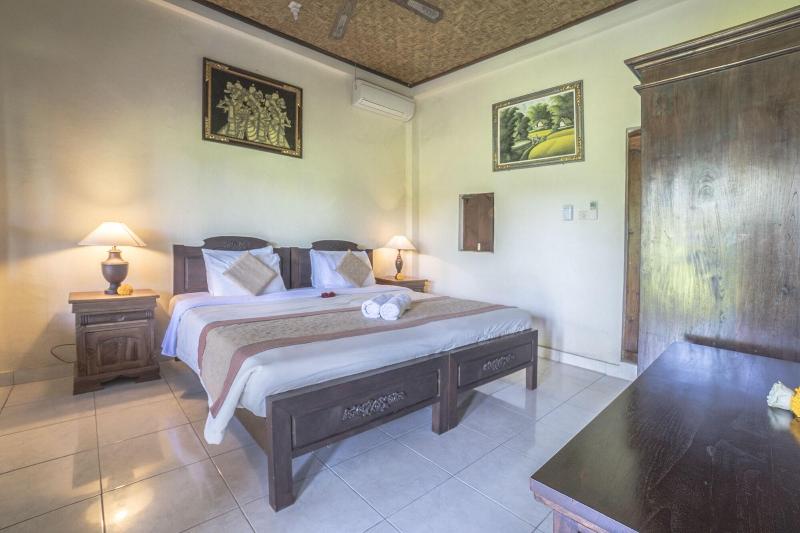 Ubud Sensasi Bungalows - Oda