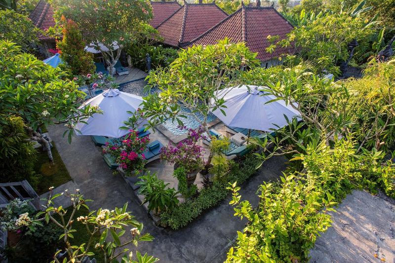 221 Garden Cottages - Genel