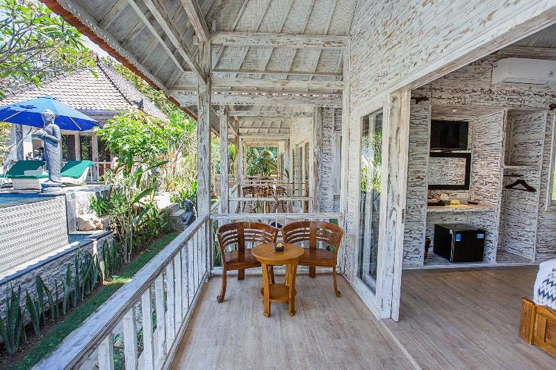 221 Garden Cottages - Oda