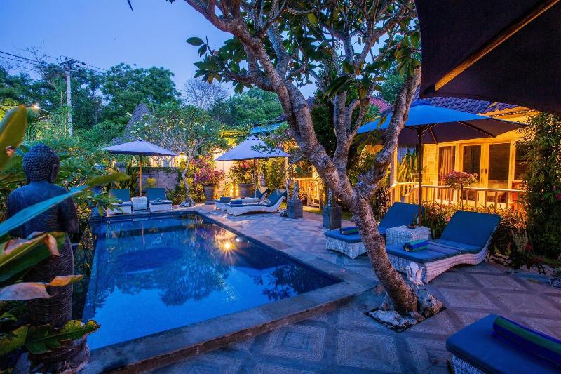 221 Garden Cottages - Oda