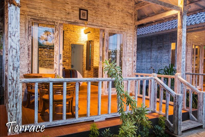 221 Garden Cottages - Oda