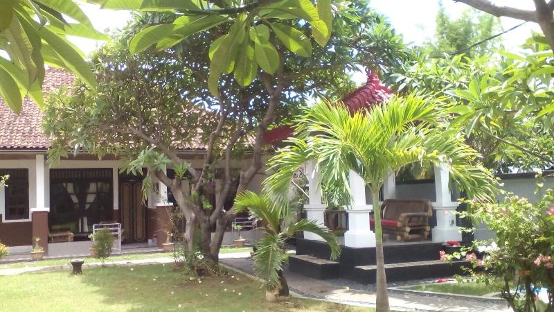Puri Mandhara Lovina - Genel