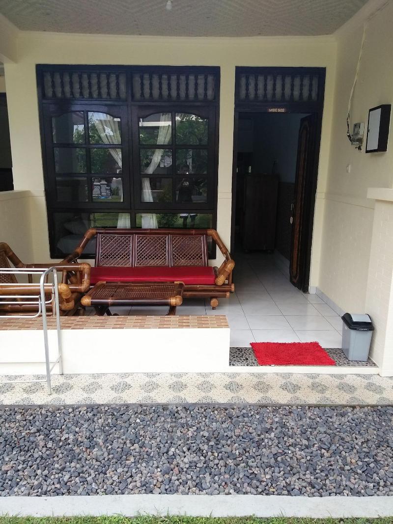 Puri Mandhara Lovina - Oda