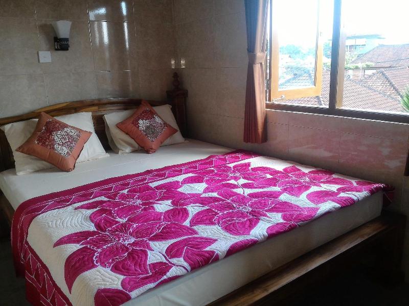 Rumah Ary Homestay & Spa - Oda