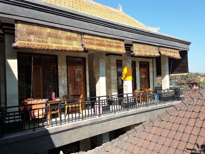 Rumah Ary Homestay & Spa - Oda