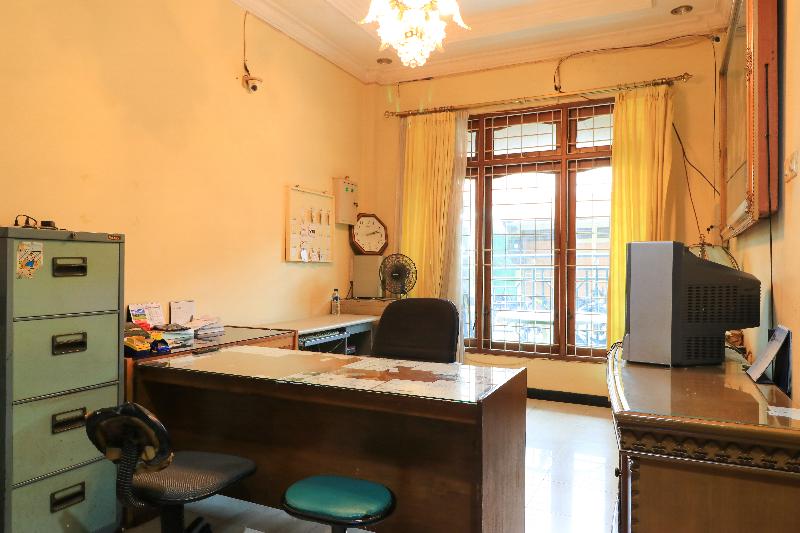 Guest House Samarinda by ZUZU - Lobi