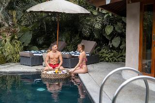 The Sender Pool Suite fotoÄŸrafÄ±
