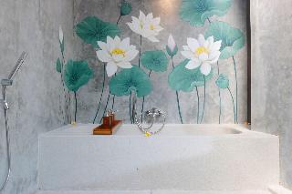 The Sender Pool Suite fotoÄŸrafÄ±