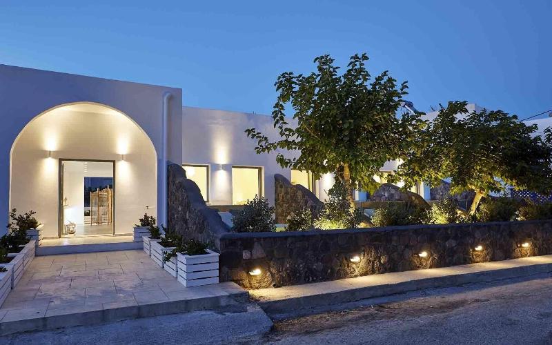 Amara Suites Santorini - Genel