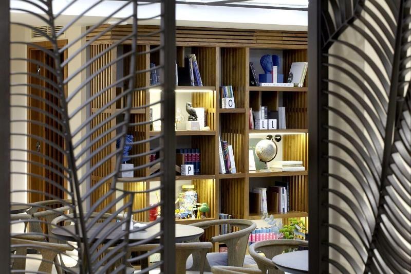 Apollon Library Suites - Genel