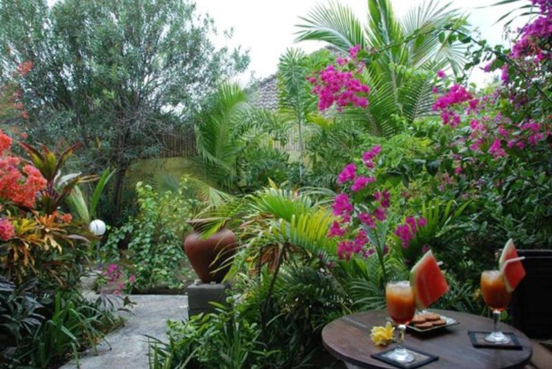 Gili Nyepi - Restoran