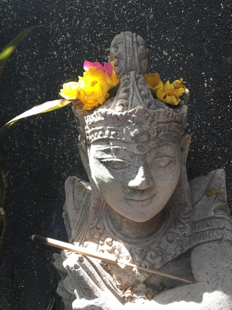 Gili Nyepi - Restoran
