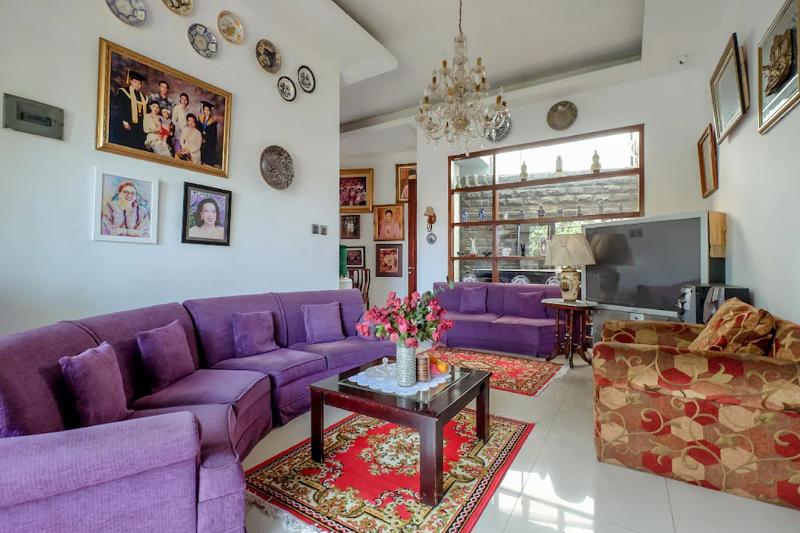 Buminanienie Guesthouse Bandung by ZUZU - Genel