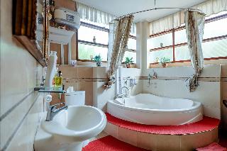 Buminanienie Guesthouse Bandung by ZUZU fotoÄŸrafÄ±