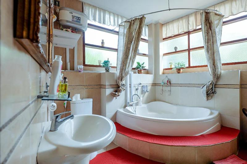 Buminanienie Guesthouse Bandung by ZUZU - Oda