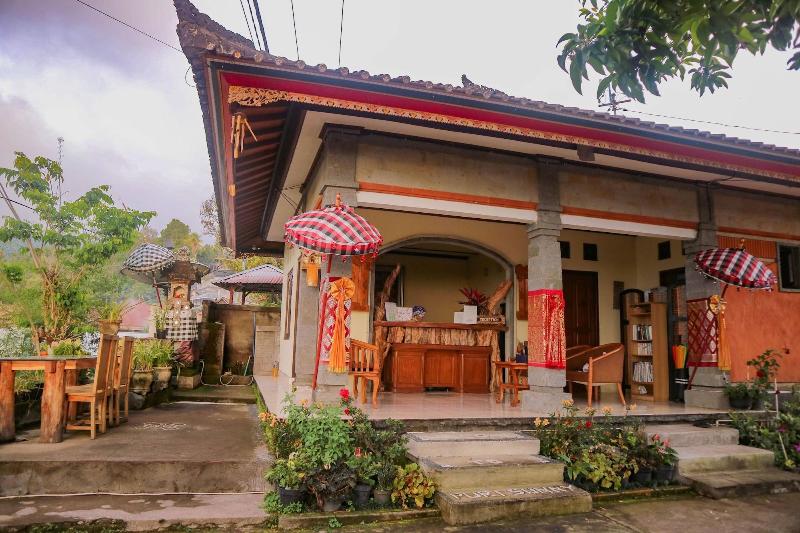 Puri Sunny Guesthouse - Lobi