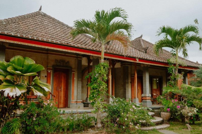 Puri Sunny Guesthouse - Oda