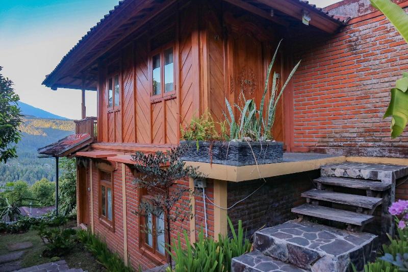 Puri Sunny Guesthouse - Oda