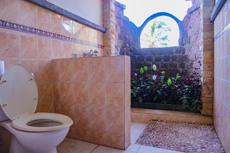 Puri Sunny Guesthouse - Oda