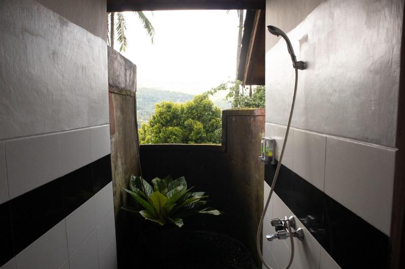 Puri Sunny Guesthouse - Oda